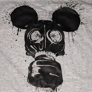 NWOT Man's‎ graphic t-shirt gray 2XL